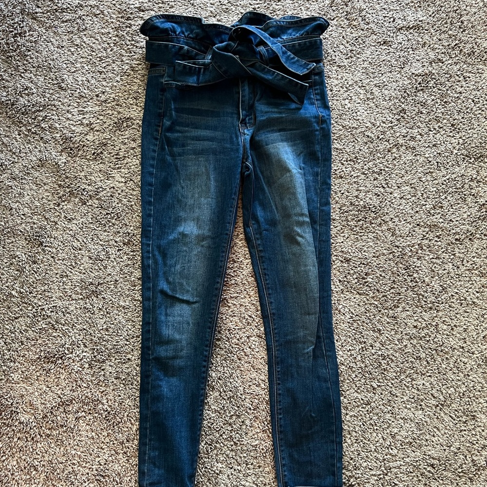 Paper bag style skinny jeans